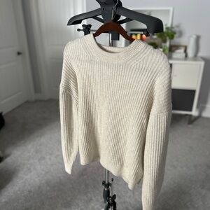 H&M Cream Ribbed Wool Crew Neck Sweater Classic Basic